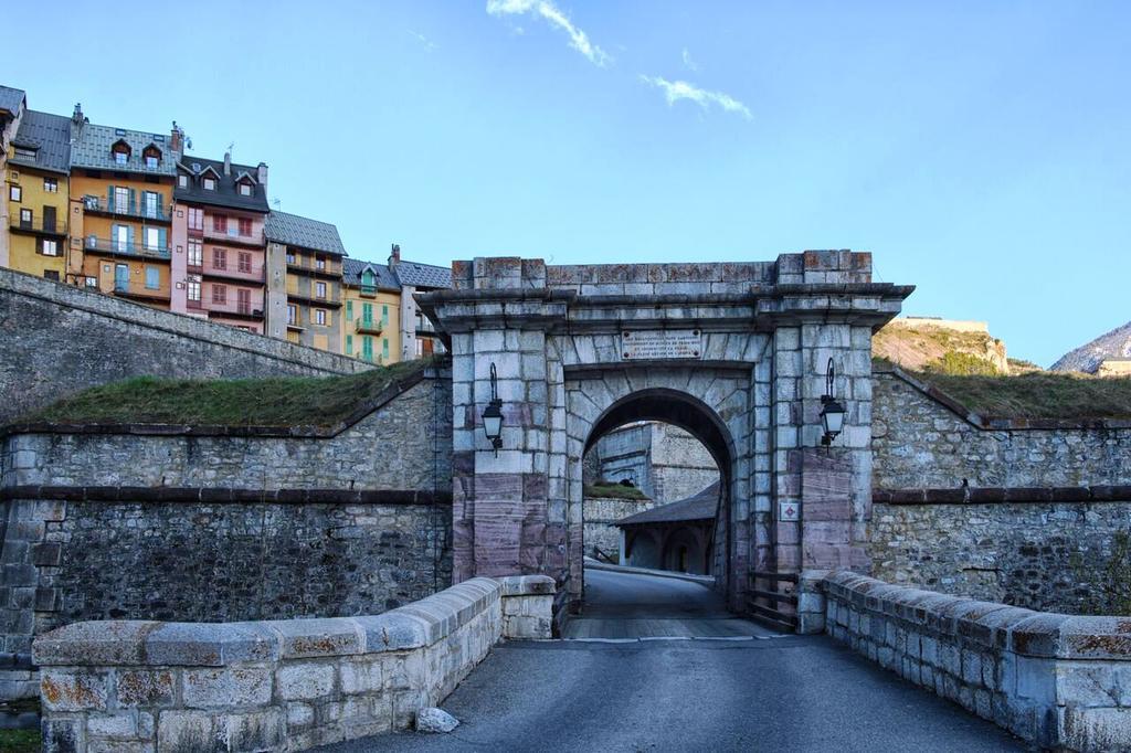 Pres Des Forts Briancon  Ngoại thất bức ảnh
